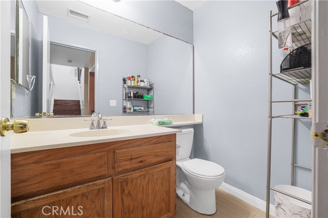 Detail Gallery Image 15 of 21 For 2309 Medical Center Dr, Perris,  CA 92571 - 3 Beds | 2/1 Baths