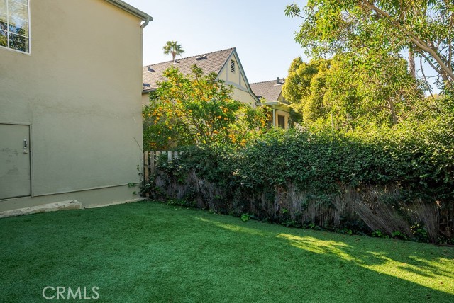 Detail Gallery Image 25 of 26 For 1119 Princeton Dr, Glendale,  CA 91205 - 2 Beds | 1 Baths