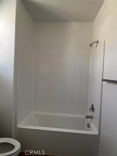 Detail Gallery Image 11 of 27 For 2557 E Lincoln Paseo, Ontario,  CA 91762 - 4 Beds | 4 Baths