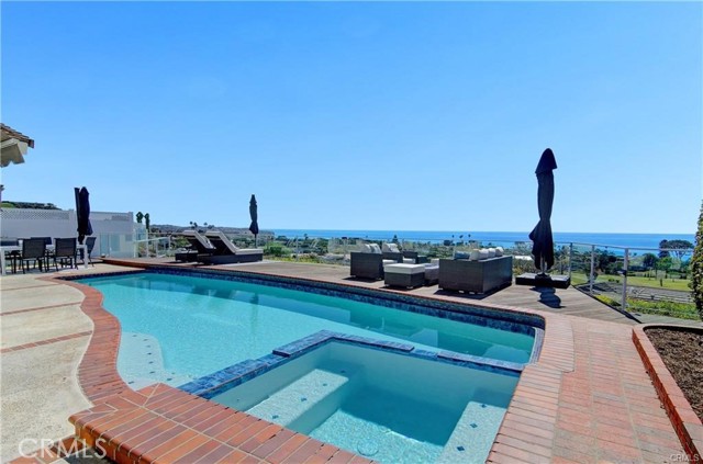 Detail Gallery Image 12 of 26 For 22882 via Cordova, Dana Point,  CA 92629 - 4 Beds | 3/1 Baths