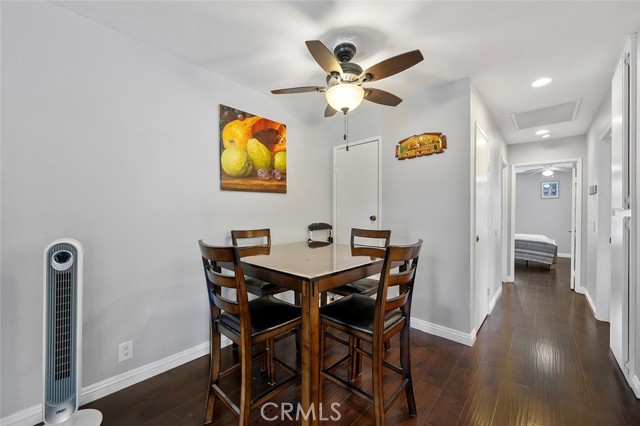 Detail Gallery Image 6 of 17 For 871 W 13th St #4,  Azusa,  CA 91702 - 2 Beds | 1 Baths