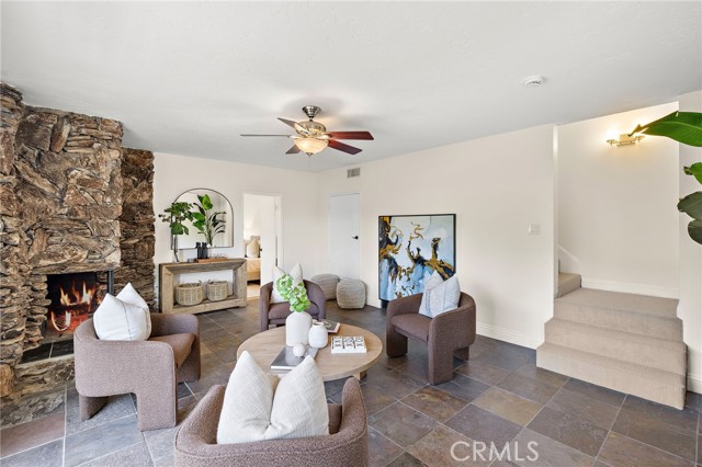Detail Gallery Image 14 of 31 For 1212 Morningside Dr, Laguna Beach,  CA 92651 - 3 Beds | 3 Baths