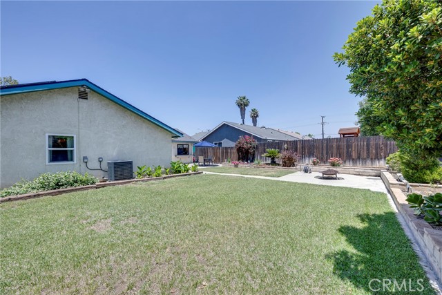 14548 Sylvester Drive, Moreno Valley CA: https://media.crmls.org/medias/f05289f9-52c7-4f10-81fd-d8d209dd13c9.jpg