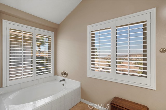 Detail Gallery Image 18 of 32 For 6207 E Breton Cir, Orange,  CA 92869 - 3 Beds | 2/1 Baths