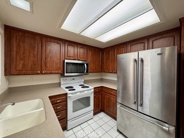 Detail Gallery Image 11 of 31 For 42140 Lyndie Ln #24,  Temecula,  CA 92591 - 2 Beds | 2 Baths