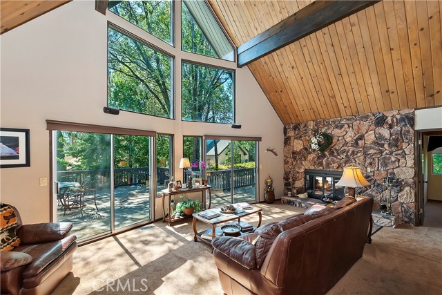 Detail Gallery Image 15 of 69 For 273 Shasta Dr, Lake Arrowhead,  CA 92317 - 5 Beds | 5 Baths