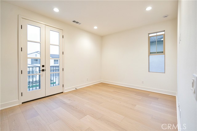 149 Somera, Irvine CA: https://media.crmls.org/medias/f0551ff9-3f18-4d6f-8704-a4e98be82516.jpg