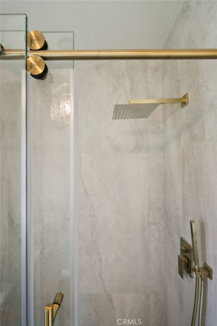 MLS #OC25272955 image #40