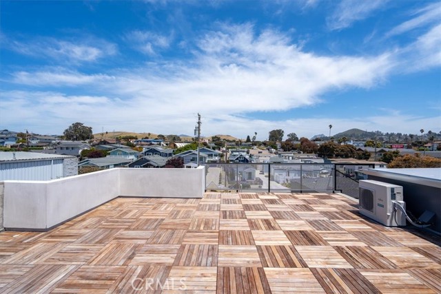 1130 Scott Street, Morro Bay CA: https://media.crmls.org/medias/f0557af9-ced8-4d0c-9761-c8fc97280f58.jpg