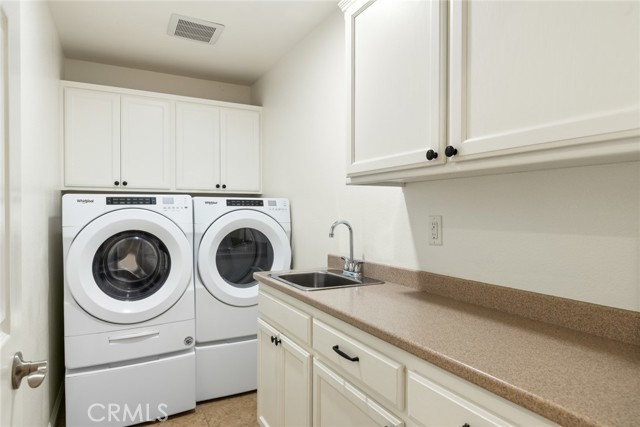 Detail Gallery Image 27 of 34 For 596 Desiree, Chico,  CA 95973 - 5 Beds | 3 Baths