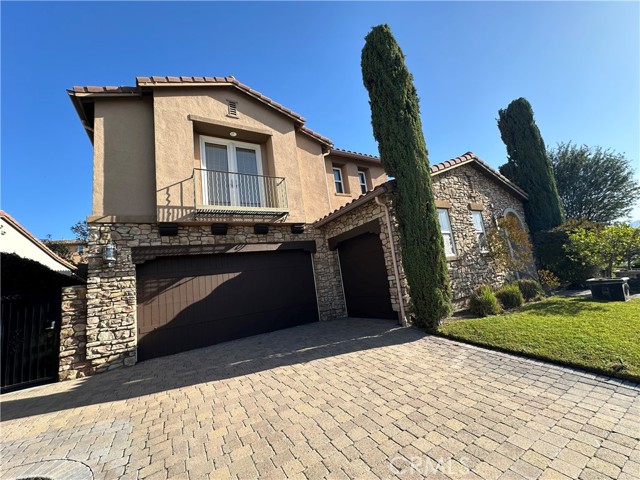 Detail Gallery Image 2 of 61 For 20209 Milano Ct, Yorba Linda,  CA 92886 - 5 Beds | 4/1 Baths