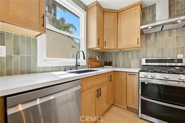 Detail Gallery Image 11 of 33 For 2563 S Bentley, Los Angeles,  CA 90064 - 3 Beds | 3 Baths