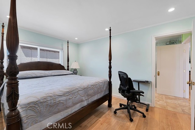 5858 Abernathy Drive, Los Angeles CA: https://media.crmls.org/medias/f057fb53-db9e-4eb3-aef8-64a99ca406d2.jpg