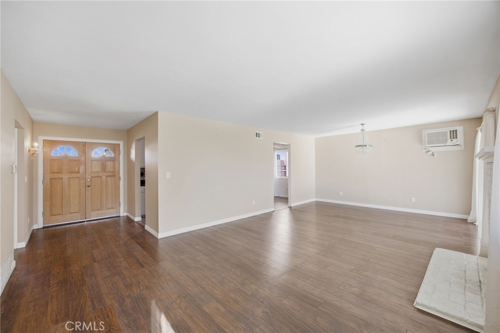 MLS #MB25274294 image #9