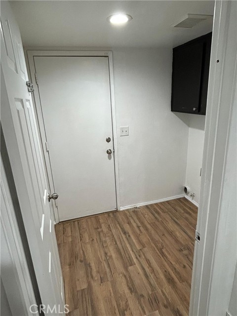 Detail Gallery Image 10 of 27 For 3030 Wellington, Palmdale,  CA 93551 - 5 Beds | 3 Baths