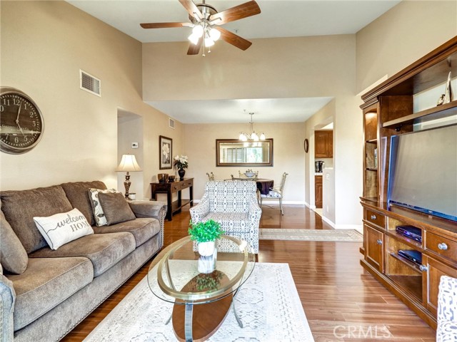 Detail Gallery Image 7 of 40 For 222 N Calle El Segundo #565,  Palm Springs,  CA 92262 - 2 Beds | 2 Baths