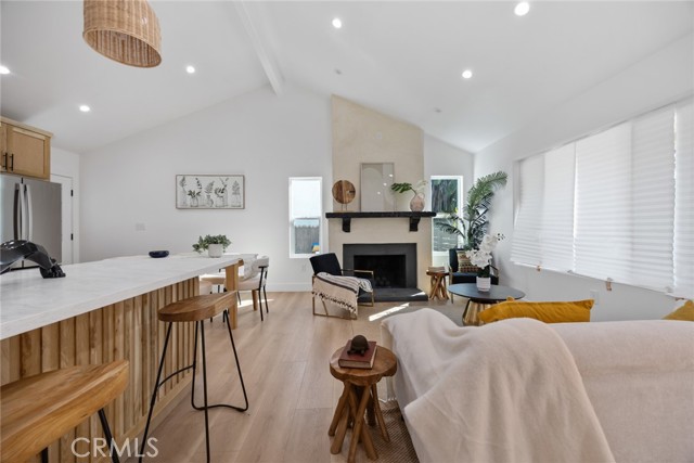 Detail Gallery Image 4 of 39 For 2460 Stoner Avenue, Los Angeles,  CA 90064 - – Beds | – Baths