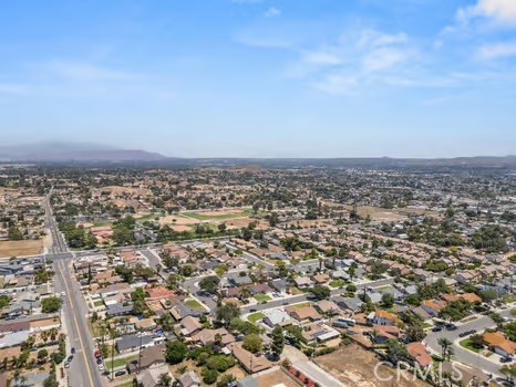 Detail Gallery Image 47 of 49 For 11191 Baker Ln, Riverside,  CA 92505 - 3 Beds | 2 Baths