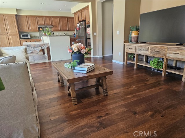 28475 Nautical Point Circle, Menifee CA: https://media.crmls.org/medias/f05b6283-c065-4d01-8221-2c141f3ab2fa.jpg
