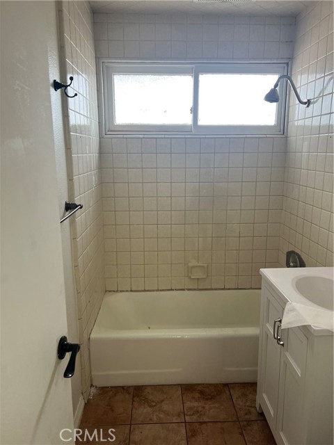 Detail Gallery Image 14 of 21 For 44078 Cedar, Lancaster,  CA 93534 - 3 Beds | 1 Baths