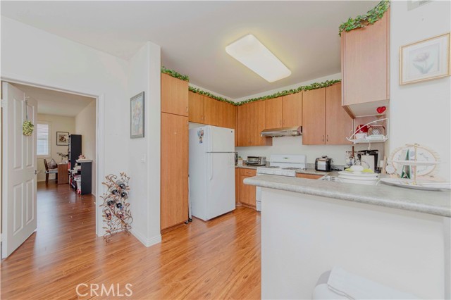735 Francesca Dr #202, Walnut CA: https://media.crmls.org/medias/f05cefdb-eb02-4dca-913e-af6ce4ddef2b.jpg
