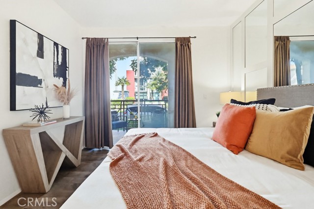 Image 14 of 75 For 13075 Pacific Promenade  115