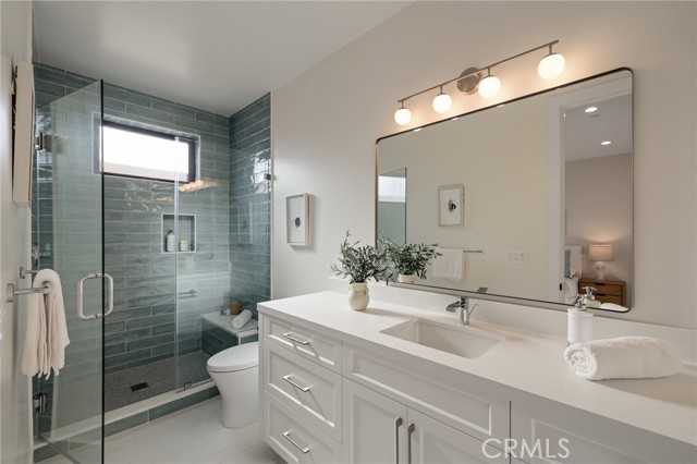 Detail Gallery Image 69 of 75 For 1820 9th St, Manhattan Beach,  CA 90266 - 6 Beds | 6/1 Baths