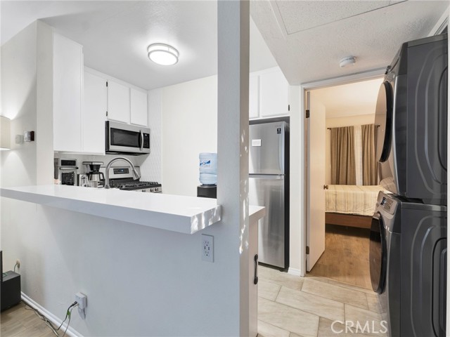 Detail Gallery Image 16 of 45 For 7050 Shoup Ave #225 #225,  Canoga Park,  CA 91303 - 1 Beds | 1 Baths