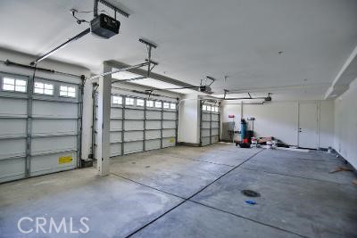 3867 Elderberry Circle, Corona CA: https://media.crmls.org/medias/f05e7a5c-1e4e-4900-a9e5-33330697b722.jpg