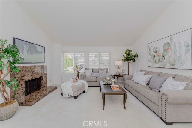 2501 Tiffany Place, Fullerton CA: https://media.crmls.org/medias/f05eb613-9886-459a-aecf-d96323b105d2.jpg