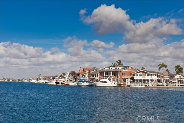 Detail Gallery Image 28 of 30 For 502 12th, Huntington Beach,  CA 92648 - 3 Beds | 2 Baths