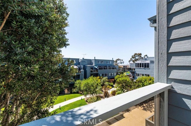 210 The Village, Redondo Beach, California 90277, 2 Bedrooms Bedrooms, 0 ,2 BathroomsBathrooms,Residential,For Sale,The Village,0,DW26180621