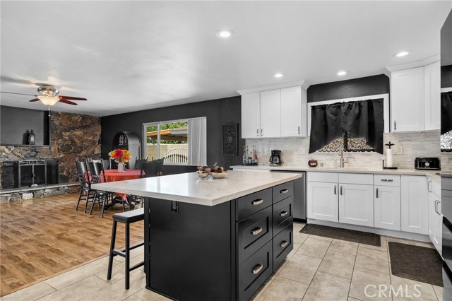 3 Bed Home for Sale in Bloomington, California