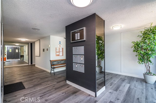 Detail Gallery Image 5 of 25 For 320 E Stocker St #318,  Glendale,  CA 91207 - 1 Beds | 2 Baths