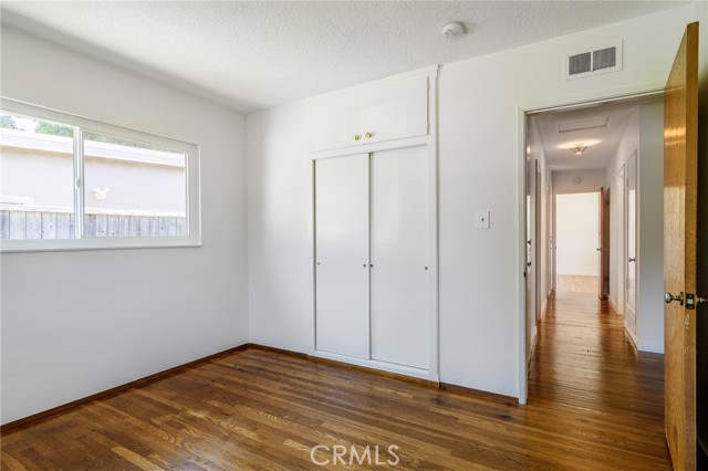 Image 15 of 36 For 2360 Fanwood Avenue