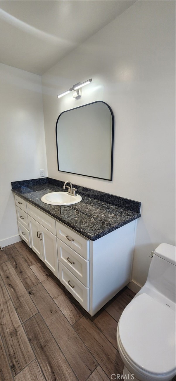 Detail Gallery Image 5 of 12 For 3767 Artesia Blvd., Torrance,  CA 90504 - 2 Beds | 2 Baths