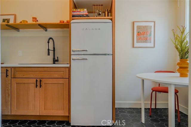 Detail Gallery Image 1 of 29 For 325 W 3rd St #107,  Long Beach,  CA 90802 - 0 Beds | 1 Baths