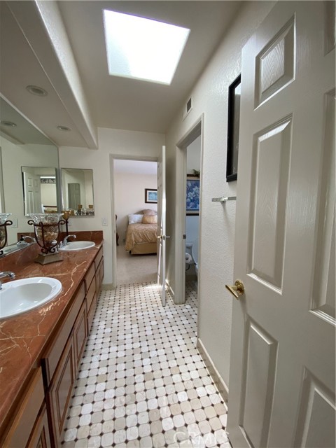 Detail Gallery Image 41 of 70 For 2164 Thyme Dr, Corona,  CA 92879 - 5 Beds | 2/1 Baths