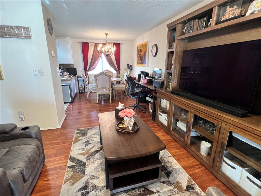 MLS #SR25267839 image #8