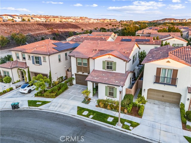 Detail Gallery Image 1 of 57 For 202 Geyser, Irvine,  CA 92618 - 4 Beds | 4/1 Baths