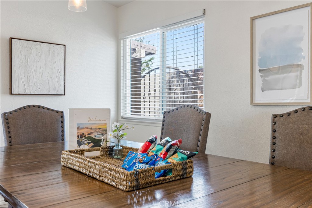 MLS #OC25274170 image #17