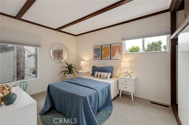 2614 Laurel Avenue, Manhattan Beach, California 90266, 3 Bedrooms Bedrooms, ,1 BathroomBathrooms,Residential,Sold,Laurel,SB24109751