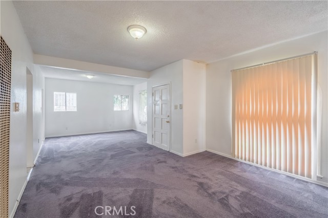 Detail Gallery Image 7 of 26 For 144 W 101st St, Los Angeles,  CA 90003 - 3 Beds | 2 Baths