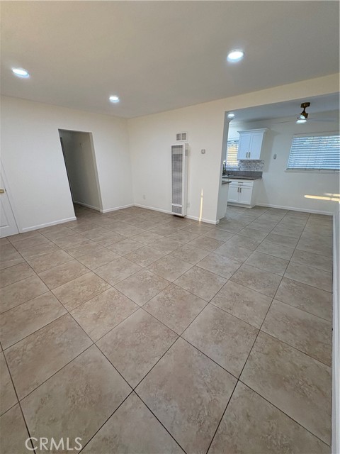 38810 Foxholm Drive, Palmdale CA: https://media.crmls.org/medias/f064ff3a-30b5-4368-84bc-fe8f6ba123f5.jpg