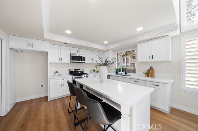 540 Pittsfield Court, Long Beach CA: https://media.crmls.org/medias/f06514dc-42d8-4a1e-9e78-089f02a57677.jpg