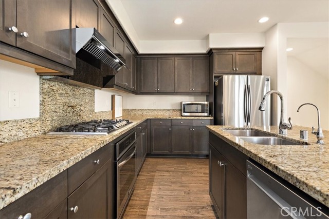 Detail Gallery Image 12 of 38 For 12247 Cielo Dr, Rancho Cucamonga,  CA 91739 - 3 Beds | 3 Baths