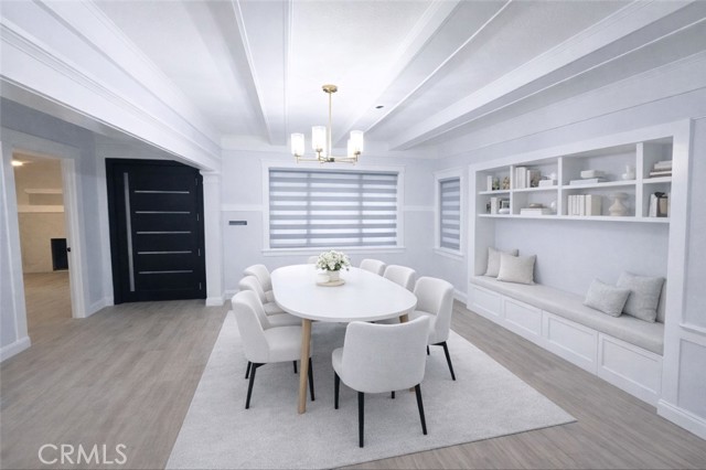 Detail Gallery Image 2 of 7 For 1726 W 52nd, Los Angeles,  CA 90062 - 3 Beds | 3 Baths