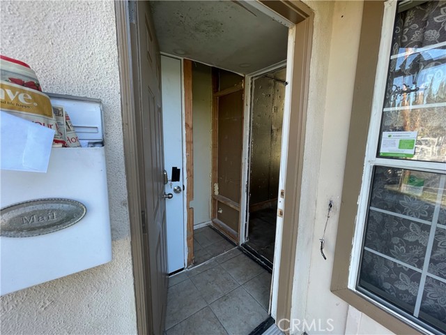 Detail Gallery Image 9 of 34 For 7439 Mason Ave, Winnetka,  CA 91306 - 3 Beds | 1/1 Baths