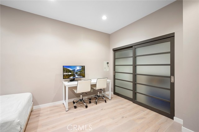 Detail Gallery Image 41 of 50 For 3331 Oakmont View Dr, Glendale,  CA 91208 - 5 Beds | 4/1 Baths