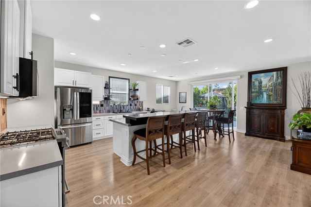 Detail Gallery Image 12 of 75 For 36275 Firelight, Wildomar,  CA 92595 - 5 Beds | 3 Baths